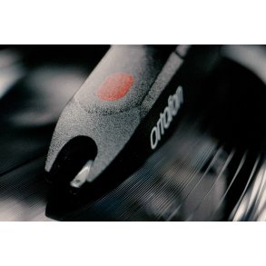 Pro-Ject Automat A1 pladespiller med Ortofon OM-10